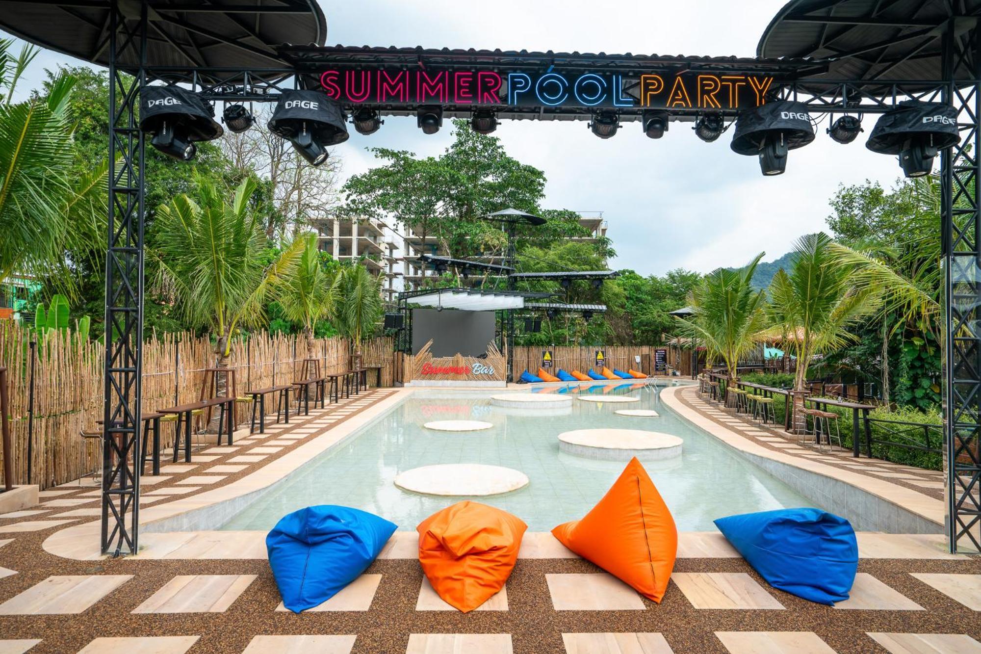 Summer Club And Hostel Ao Nang 外观 照片