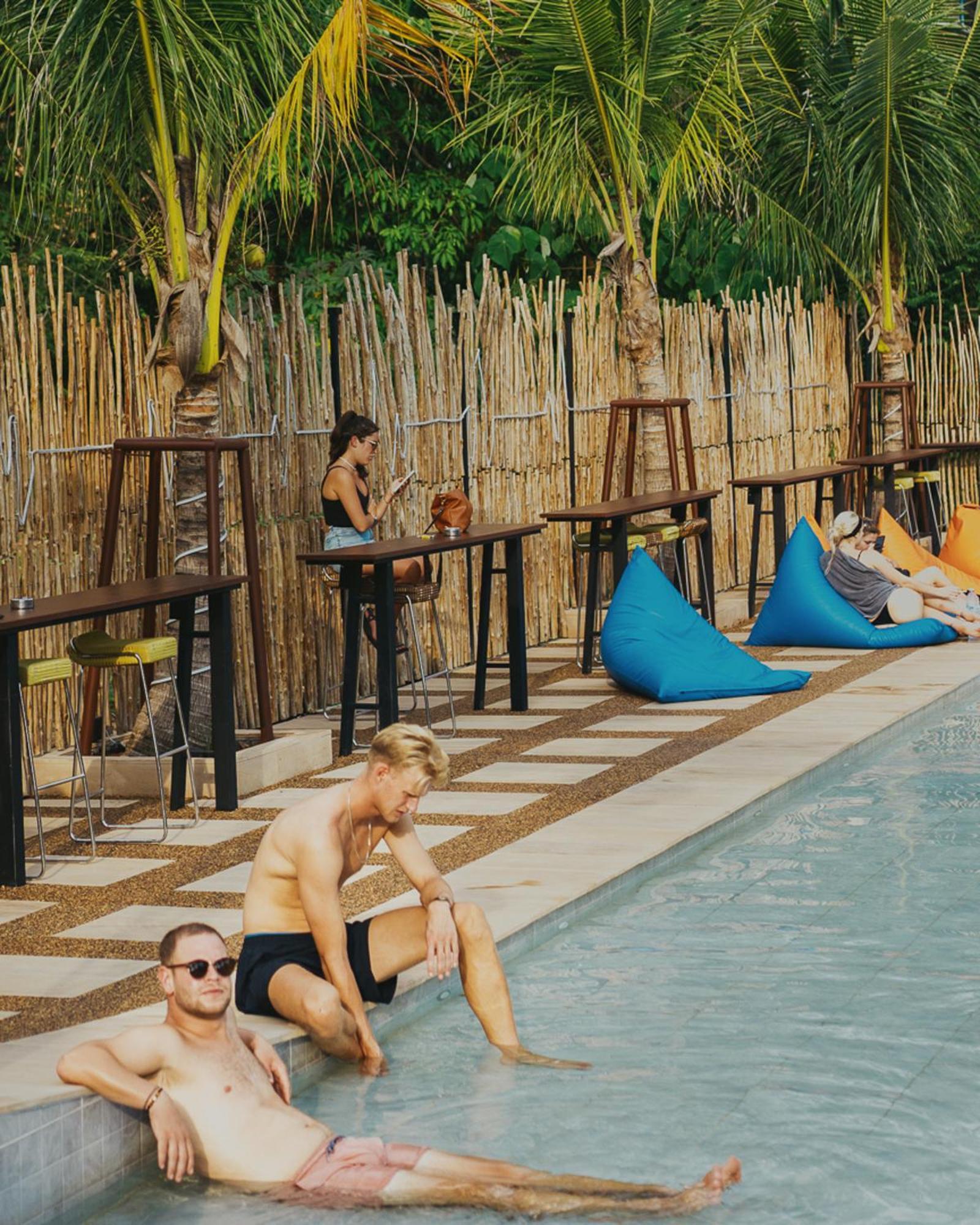 Summer Club And Hostel Ao Nang 外观 照片